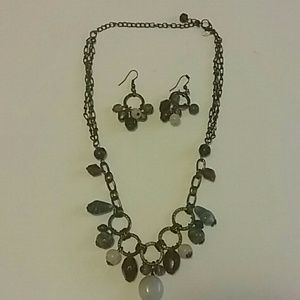 Premier Designs Necklace and Earrings